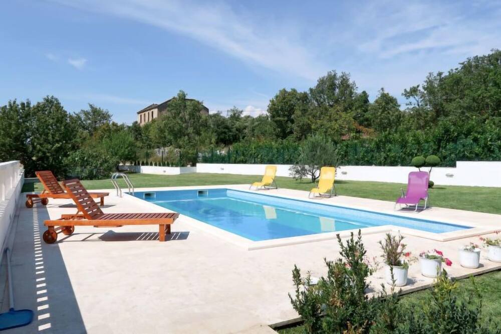 Photo of Outdoor in Nova Sela