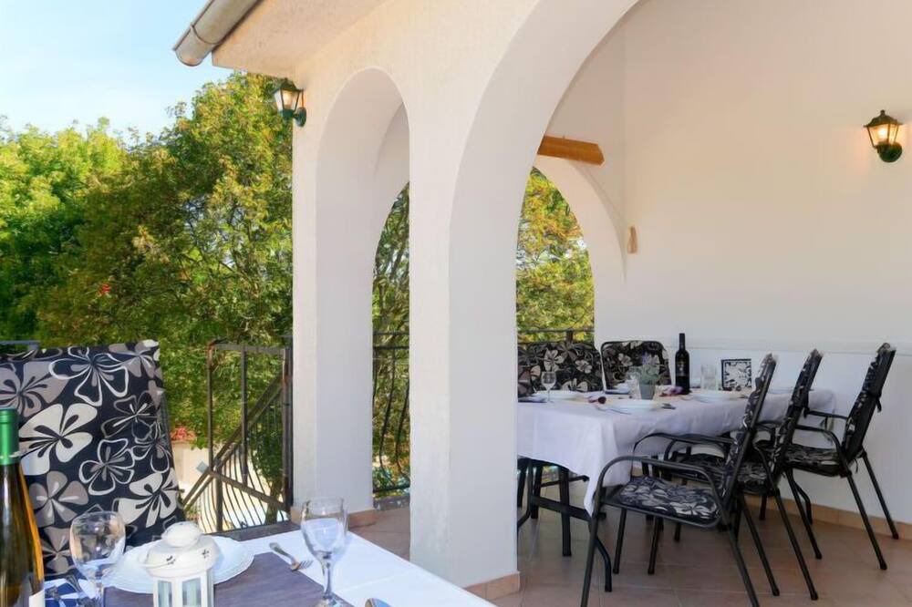 Photo of Patio Balcony in Sveti Vid Dobrinjski