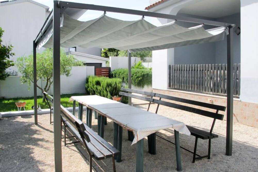 Photo of Patio Balcony in Vinkuran
