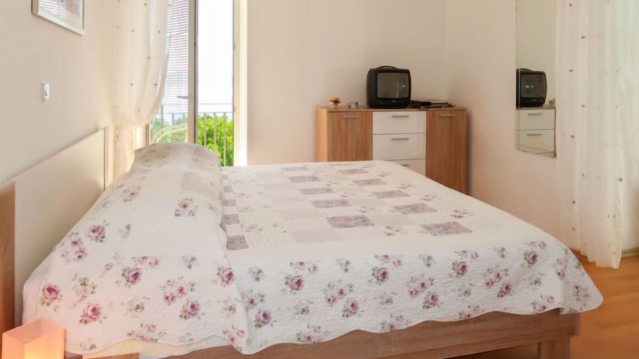 Photo of Bedroom in Crni