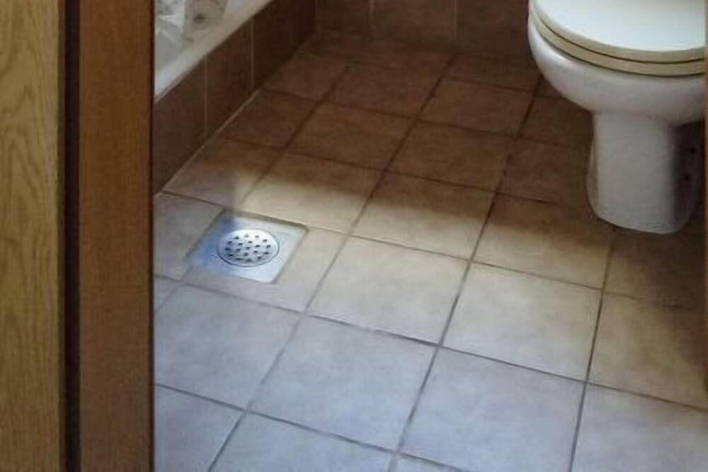 Photo of Bathroom in Vinkuran