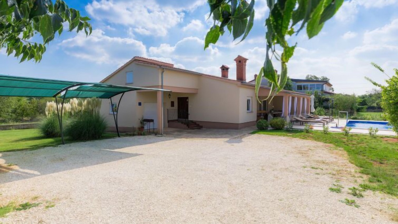 Photo of Outdoor in Filipana