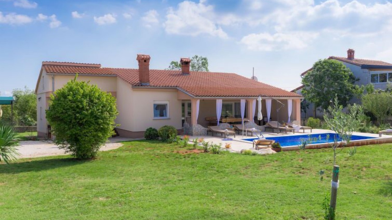 Photo of Outdoor in Filipana