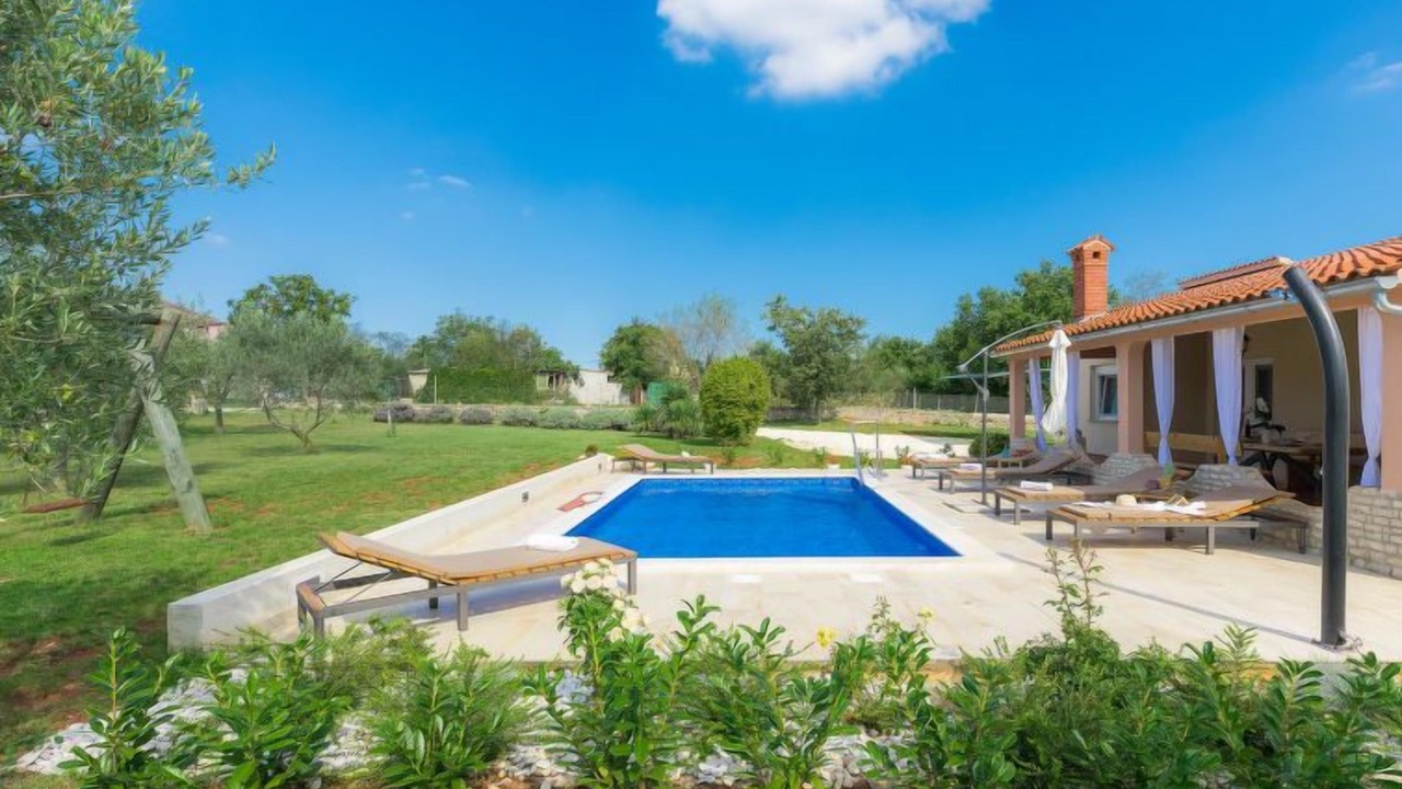 Photo of Outdoor in Filipana