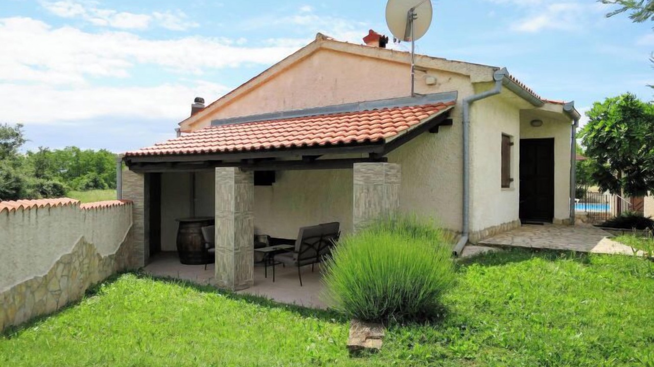 Photo of Outdoor in Loborika