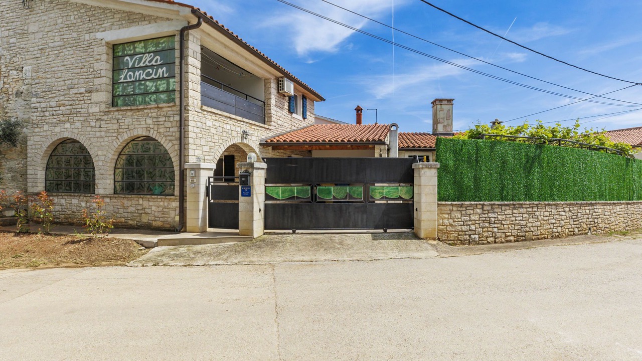 Photo of Outdoor in Divsici