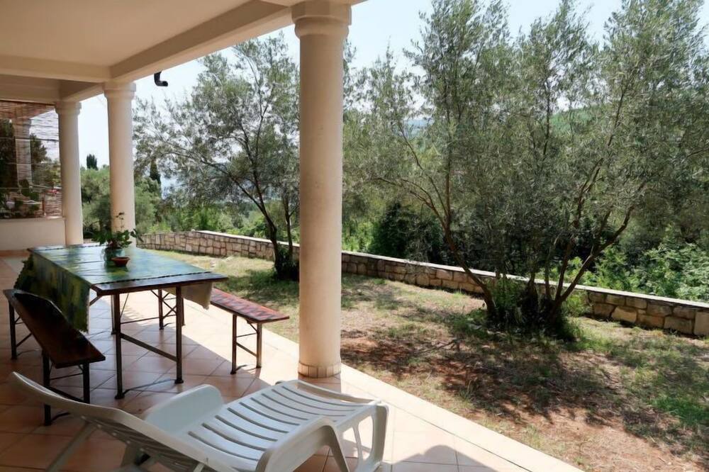 Photo of Patio Balcony in Sveta Marina