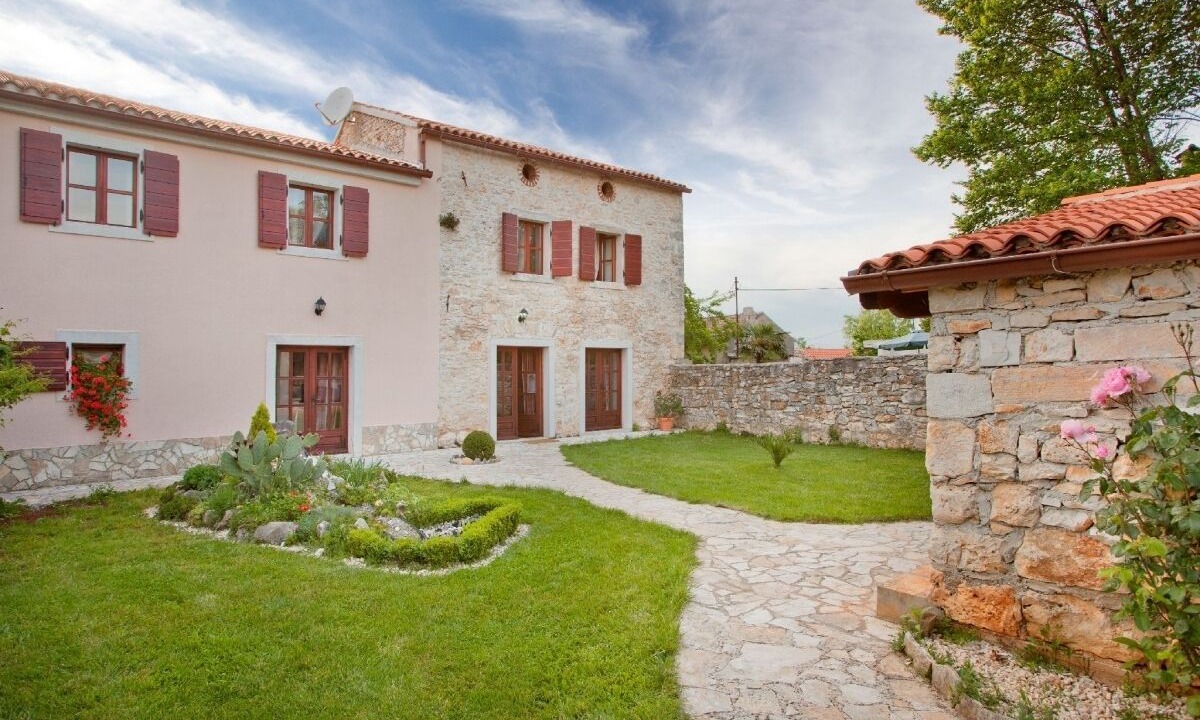 Photo of Outdoor in Pinezici