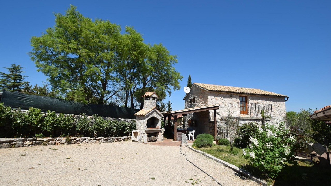Photo of Outdoor in Rasopasno