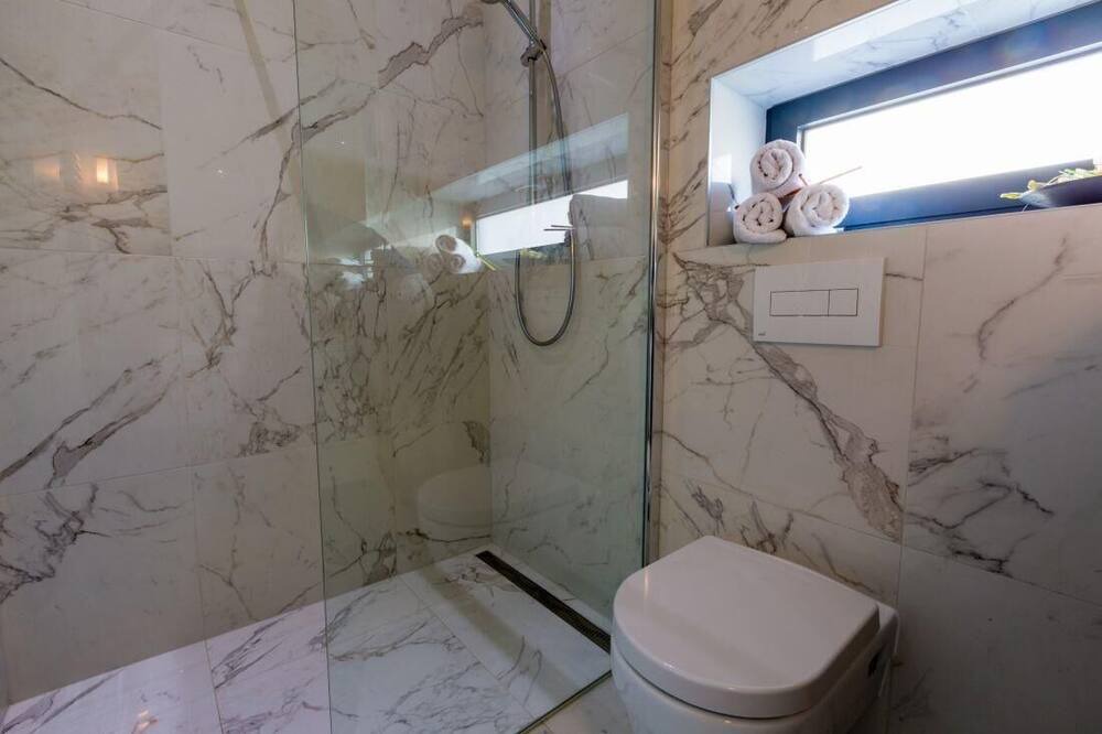 Photo of Bathroom in Grizane