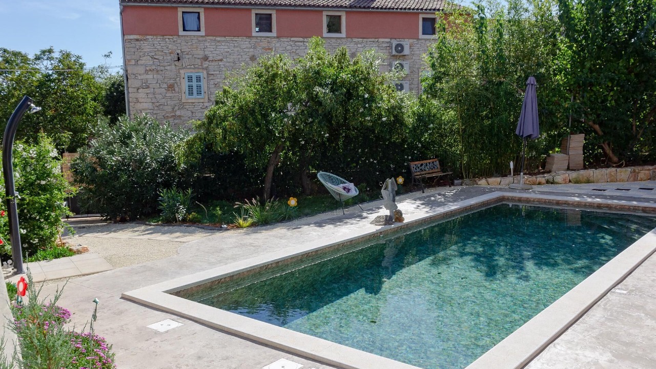Photo of Outdoor in Muntic