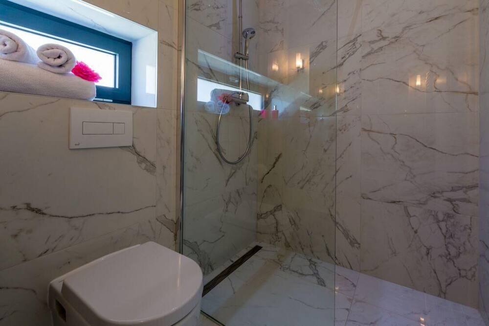 Photo of Bathroom in Grizane