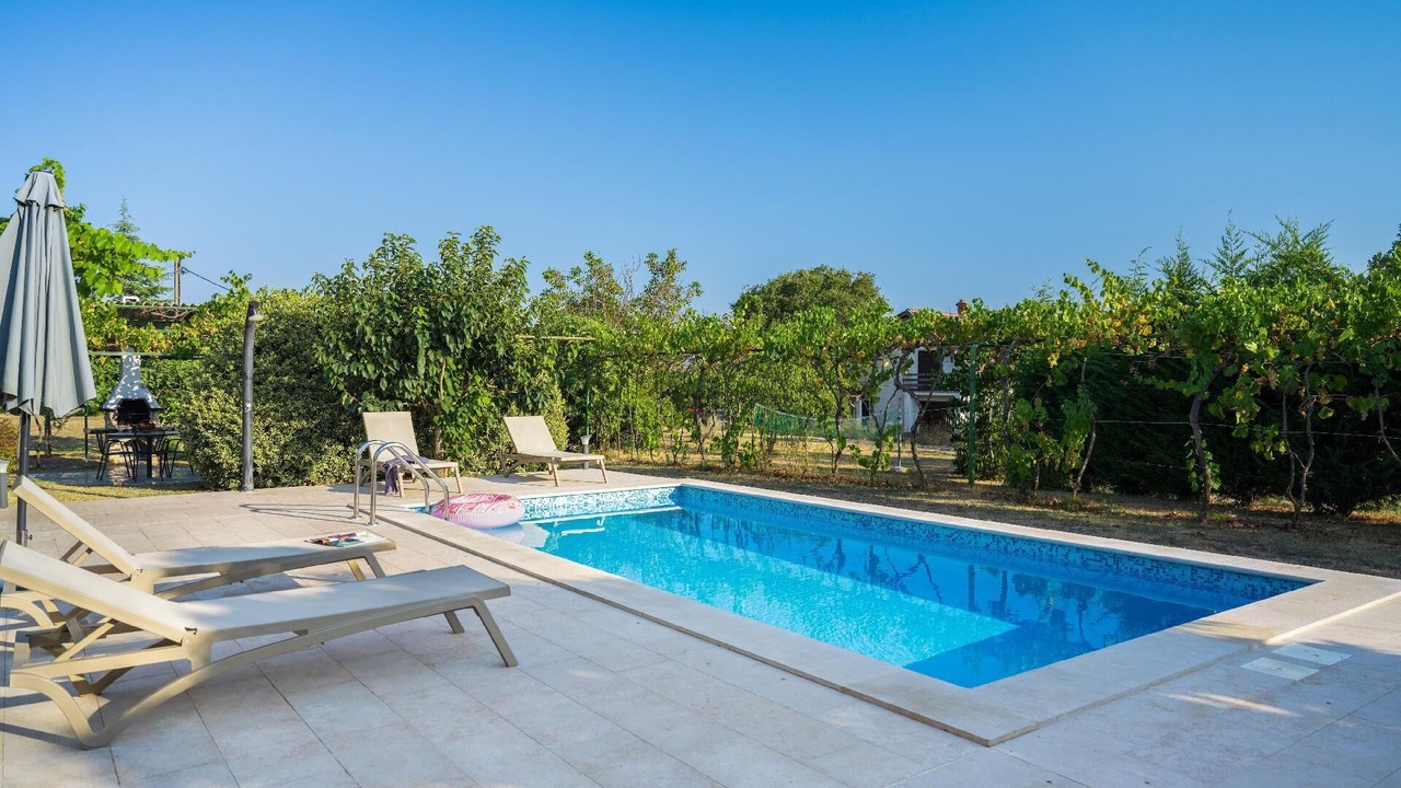 Photo of Outdoor in Kapelica