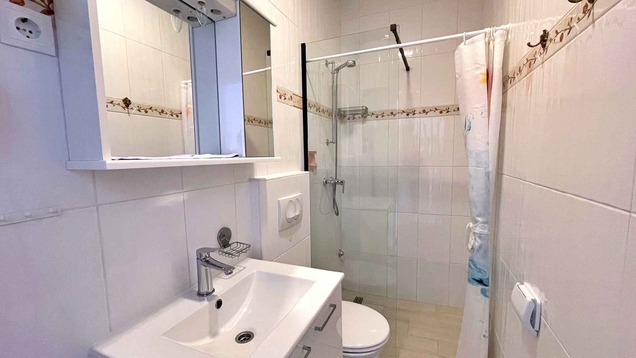 Photo of Bathroom in Silo