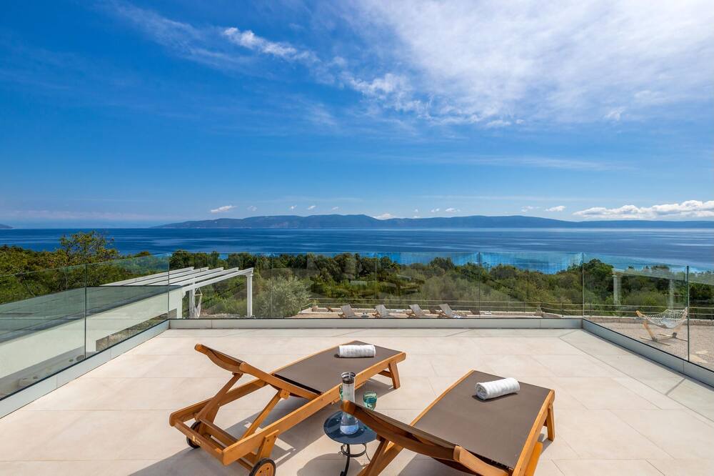 Photo of Patio Balcony in Ravni