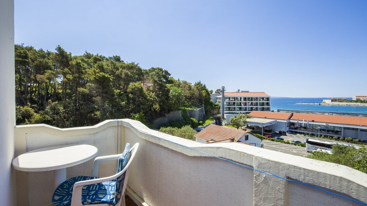 Photo of Outdoor in Banjol