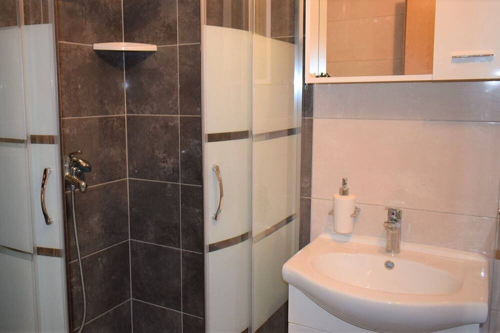 Photo of Bathroom in Okrug Gornji