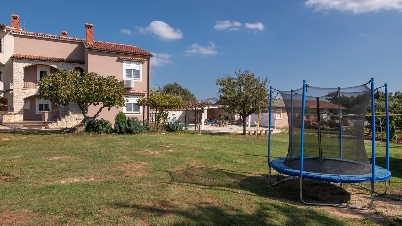 Photo of Outdoor in Belavici