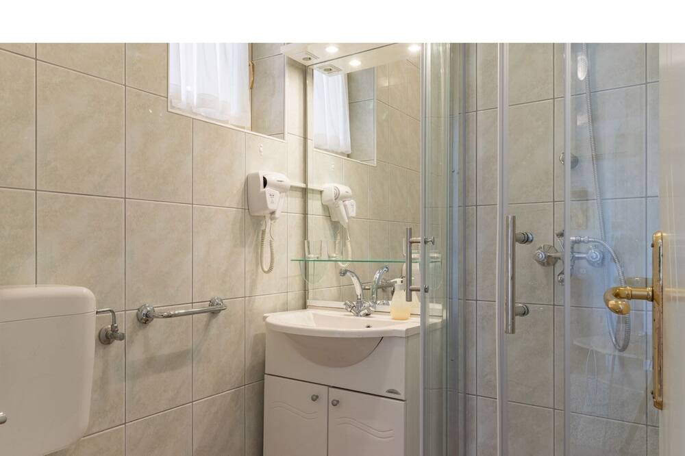 Photo of Bathroom in Medulin