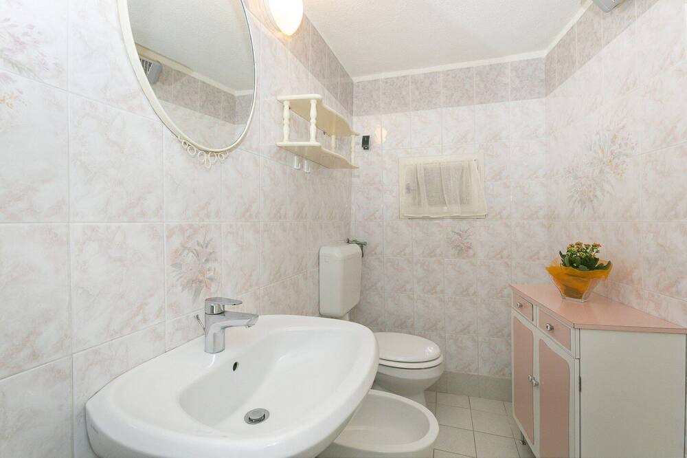 Photo of Bathroom in Viskovici