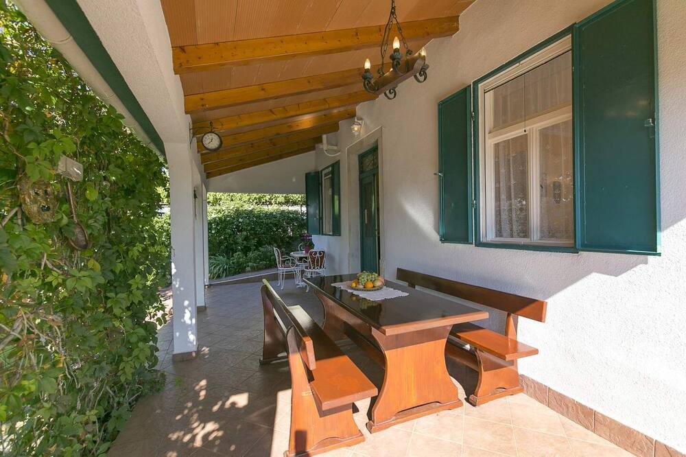 Photo of Patio Balcony in Viskovici