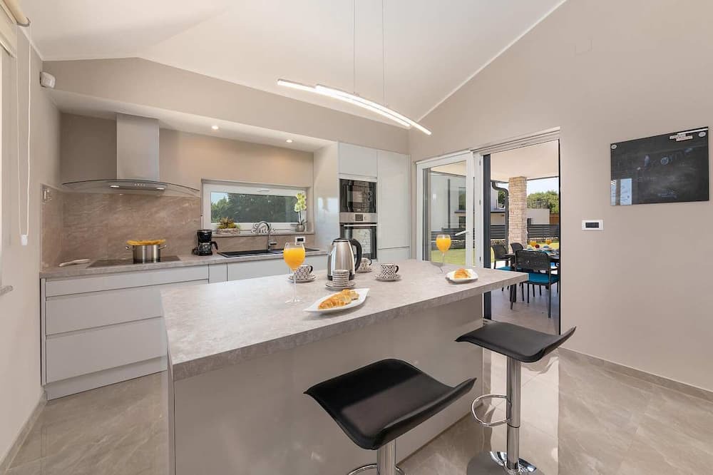 Photo of Kitchen in Belavici