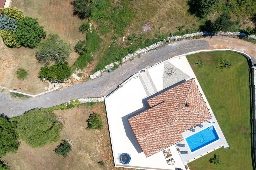 Photo of Outdoor in Belavici