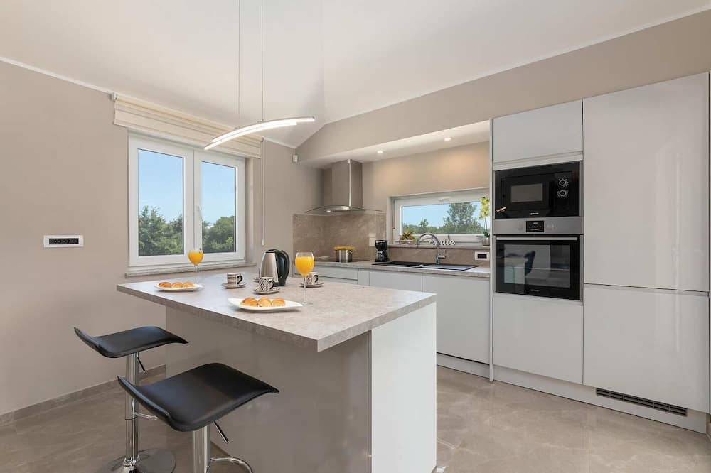 Photo of Kitchen in Belavici