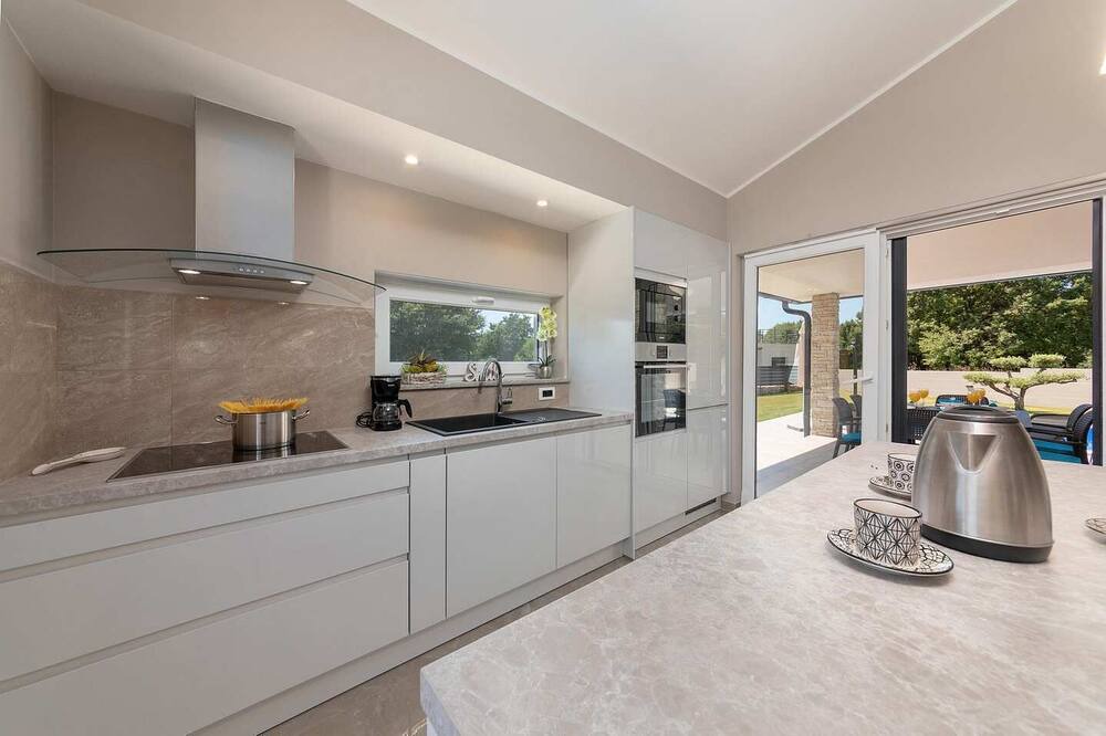 Photo of Kitchen in Belavici