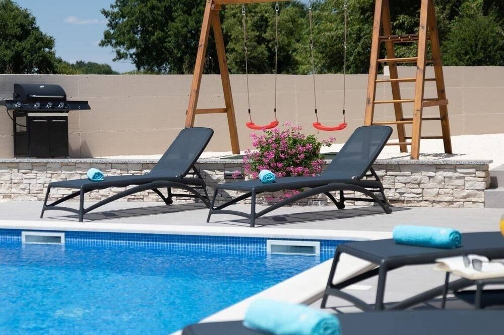 Photo of Outdoor in Belavici