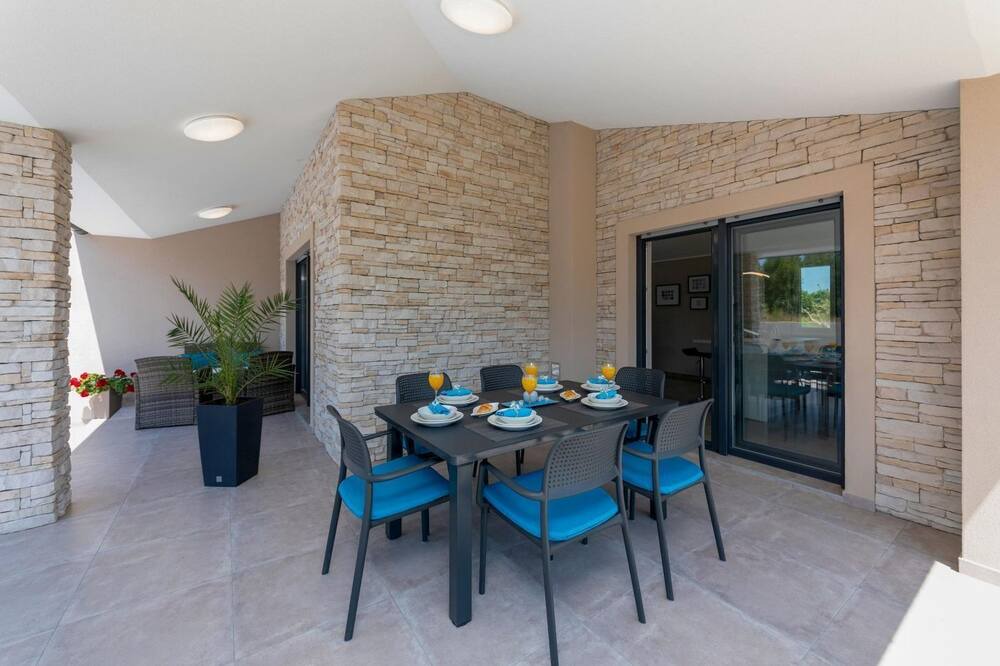 Photo of Kitchen in Belavici
