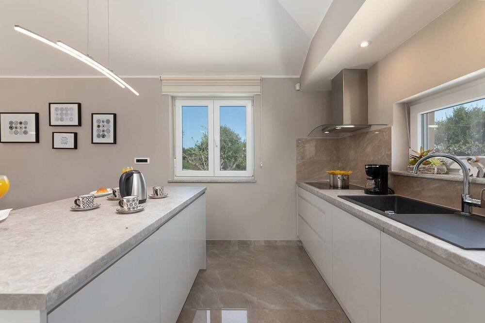 Photo of Kitchen in Belavici
