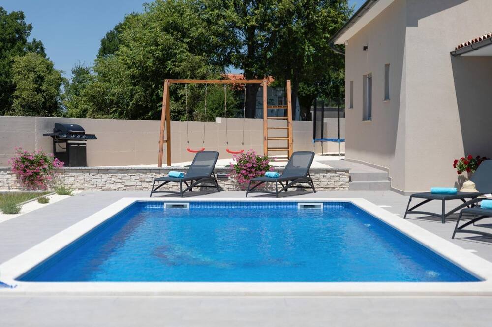 Photo of Outdoor in Belavici