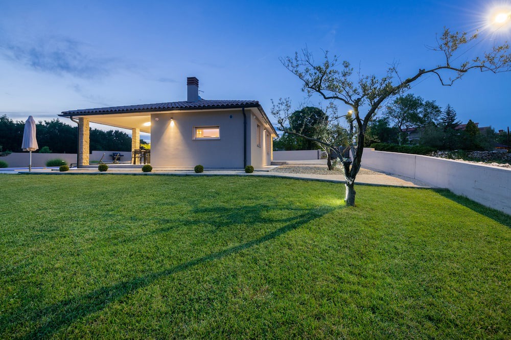 Photo of Outdoor in Belavici