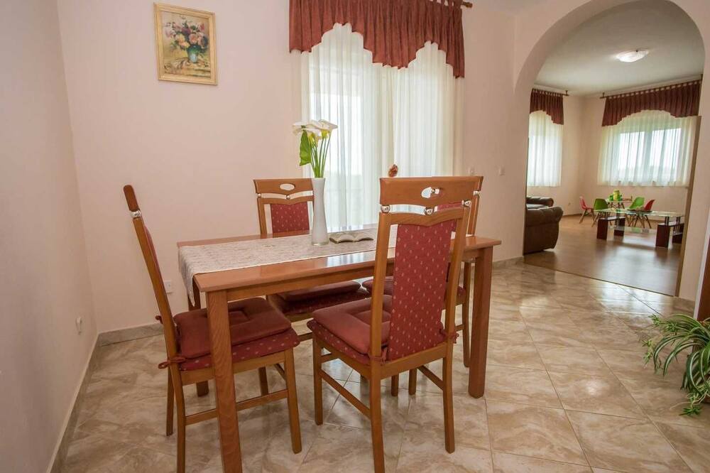 Photo of Kitchen in Belavici