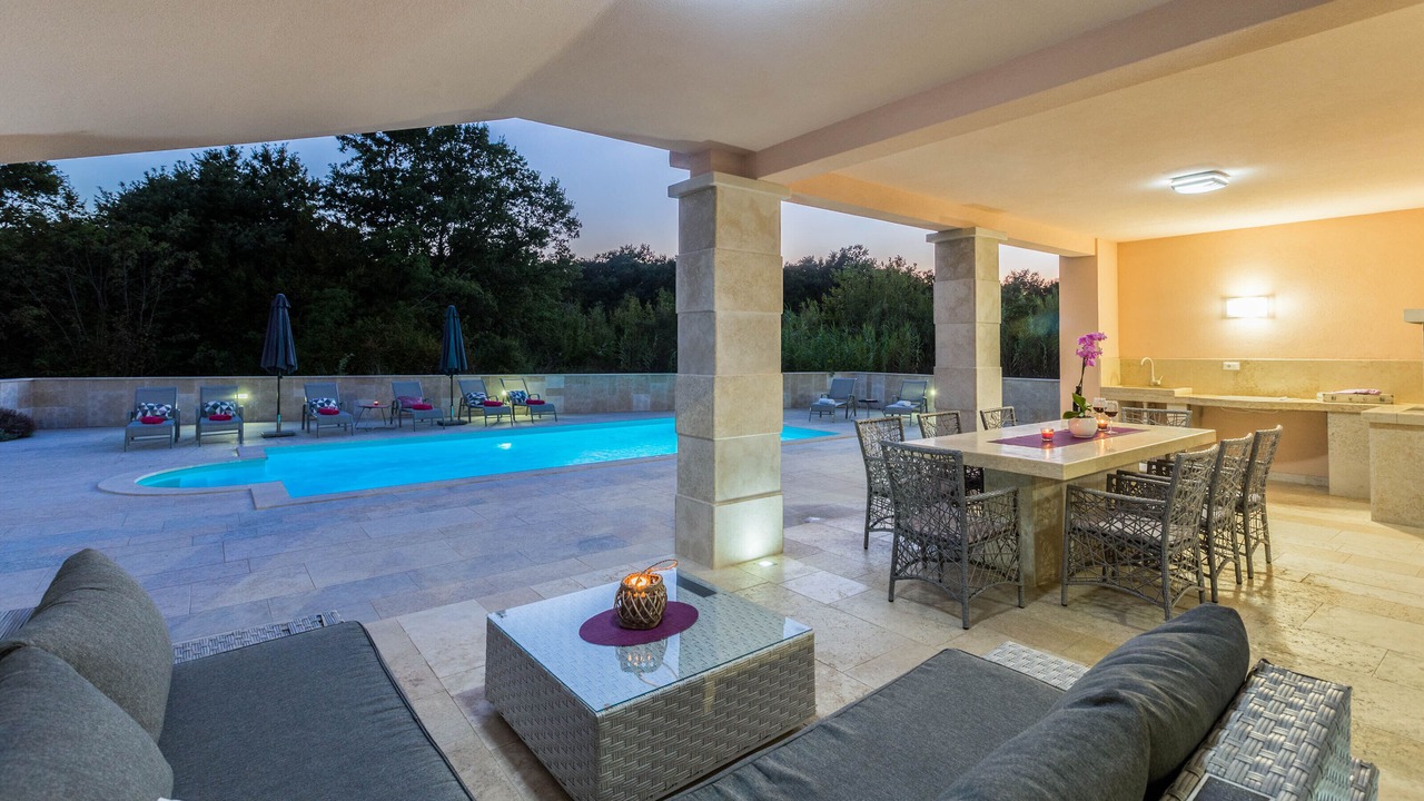 Photo of Outdoor in Belavici