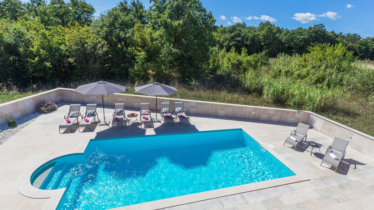 Photo of Outdoor in Belavici