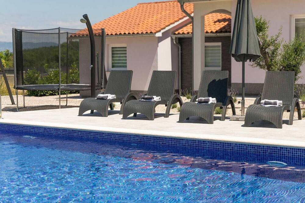 Photo of Outdoor in Rogocana