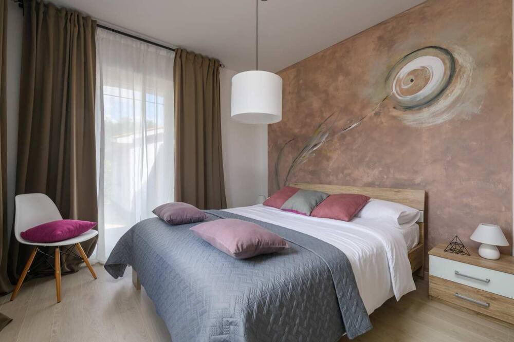 Photo of Bedroom in Rogocana