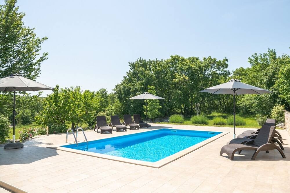 Photo of Outdoor in Makovci