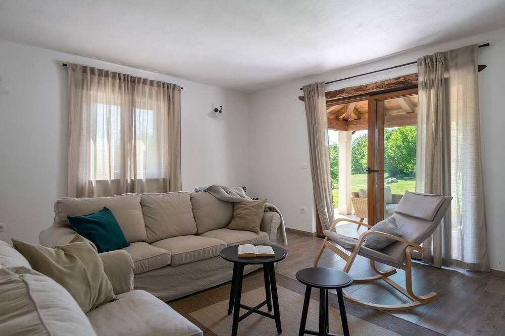 Photo of Livingroom in Makovci
