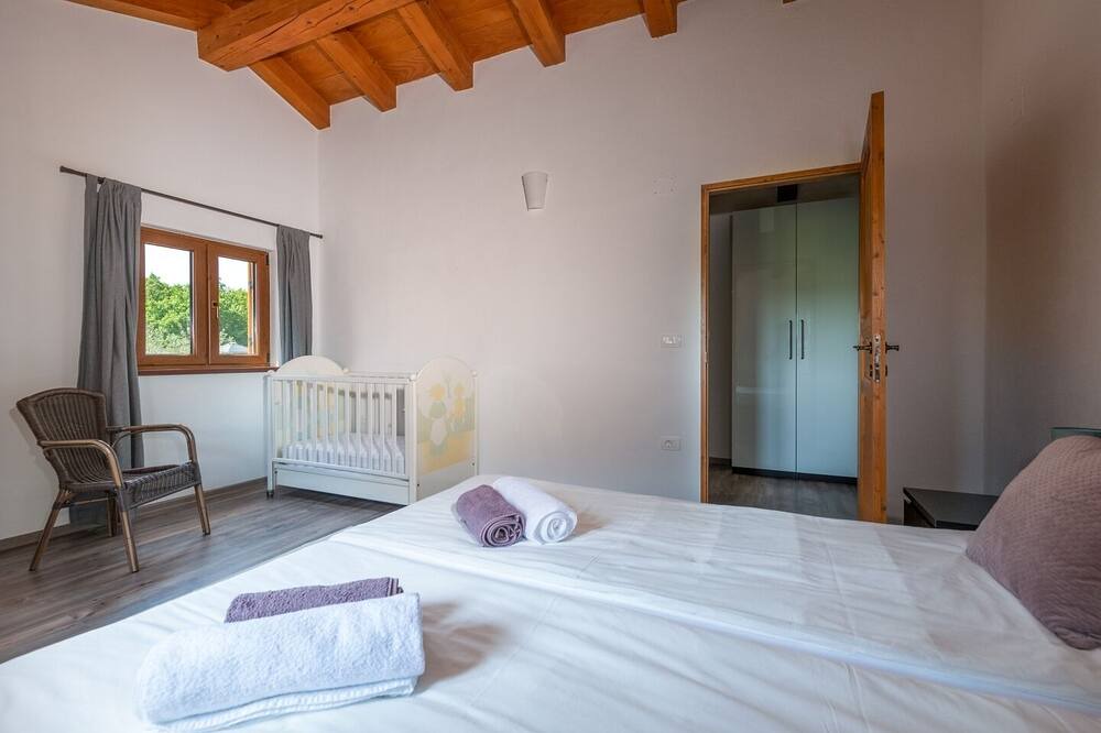 Photo of Bedroom in Makovci