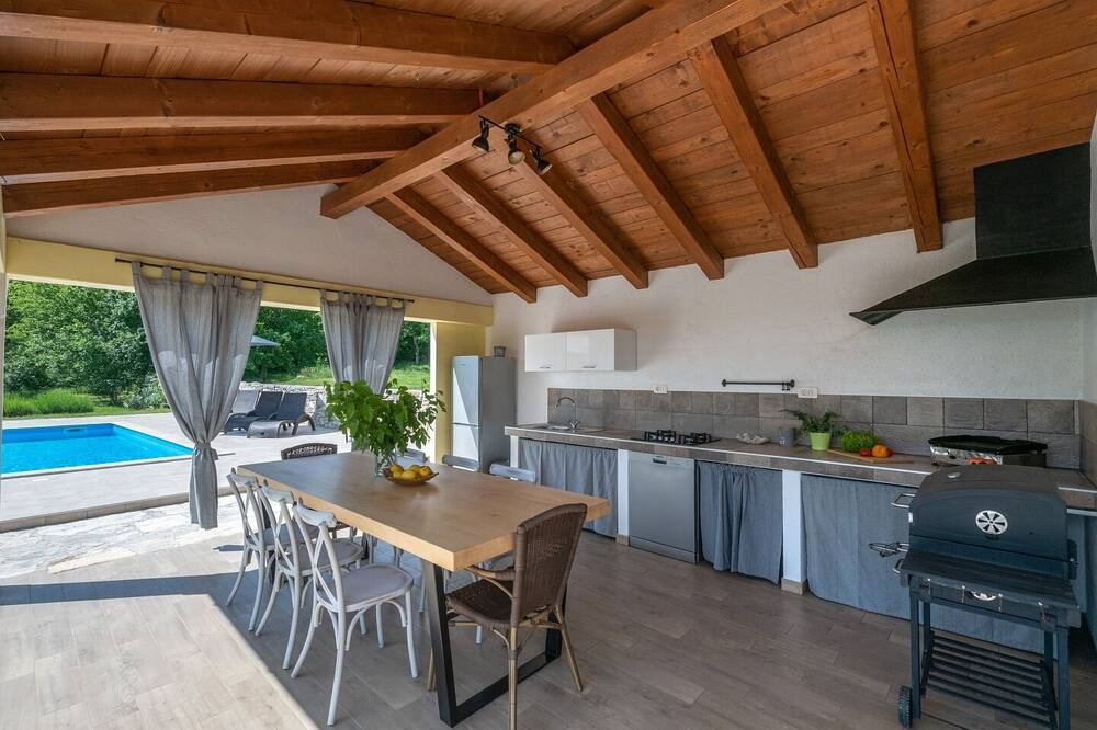 Photo of Kitchen in Makovci