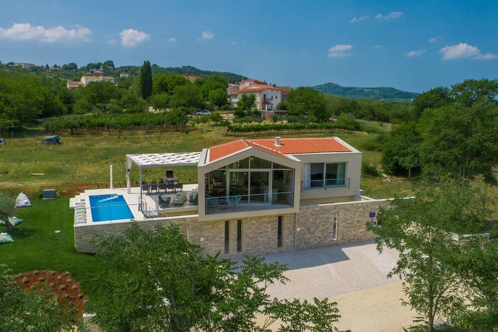 Photo of Outdoor in Brkac