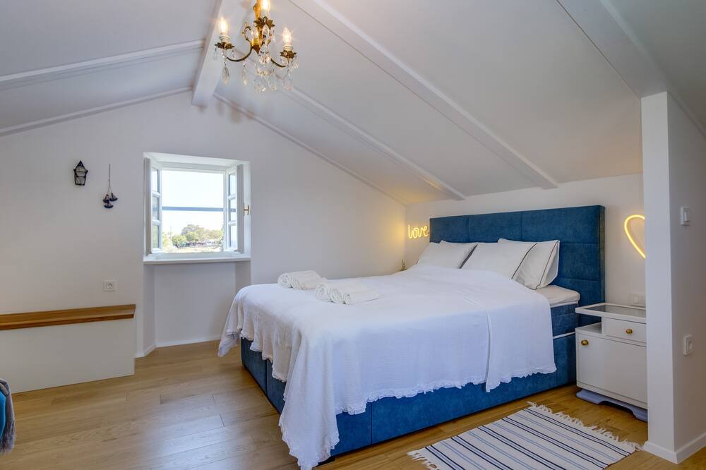 Photo of Bedroom in Nerezine