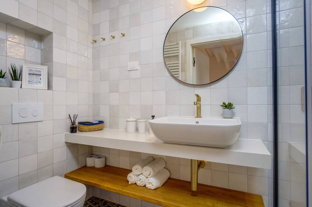 Photo of Bathroom in Nerezine