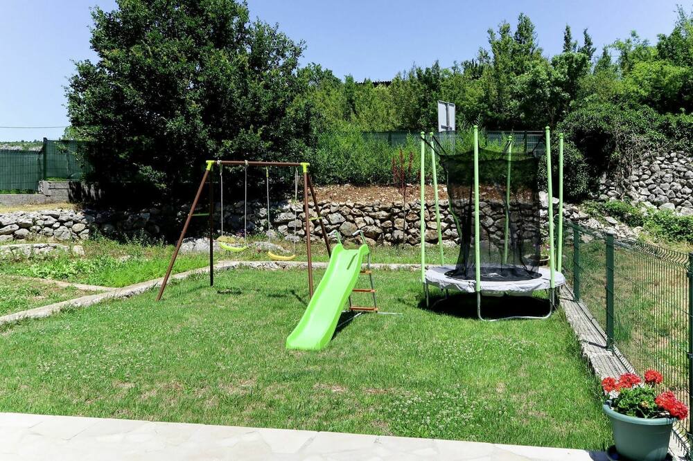 Photo of Outdoor in Srijane