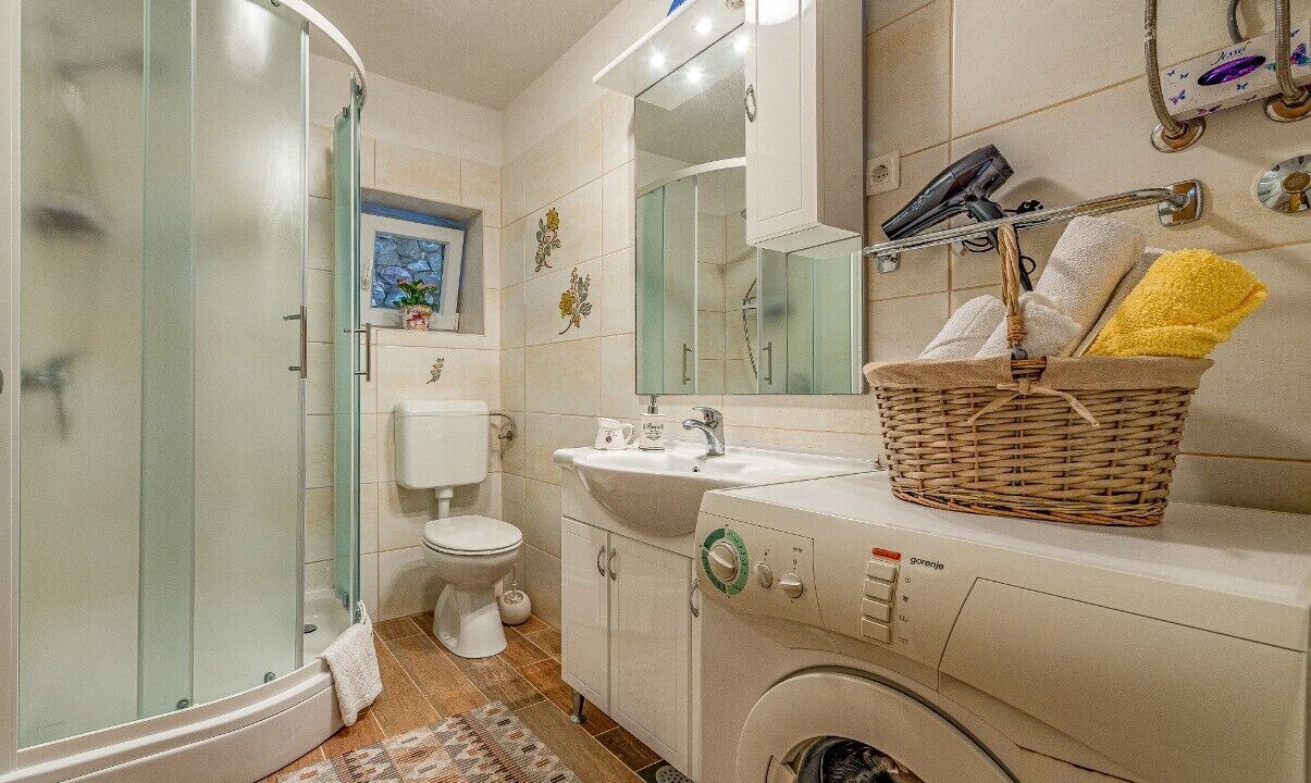 Photo of Bathroom in Razanac
