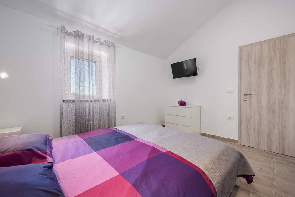 Photo of Bedroom in Cepic