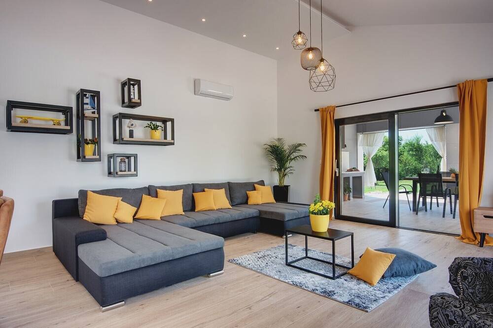 Photo of Livingroom in Rebici